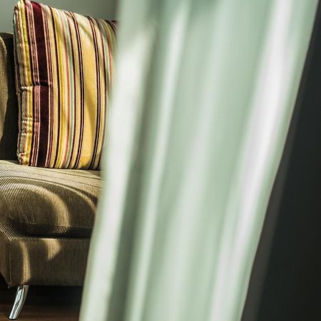 Winner Sriracha Serviced Apartment Si Racha Dış mekan fotoğraf