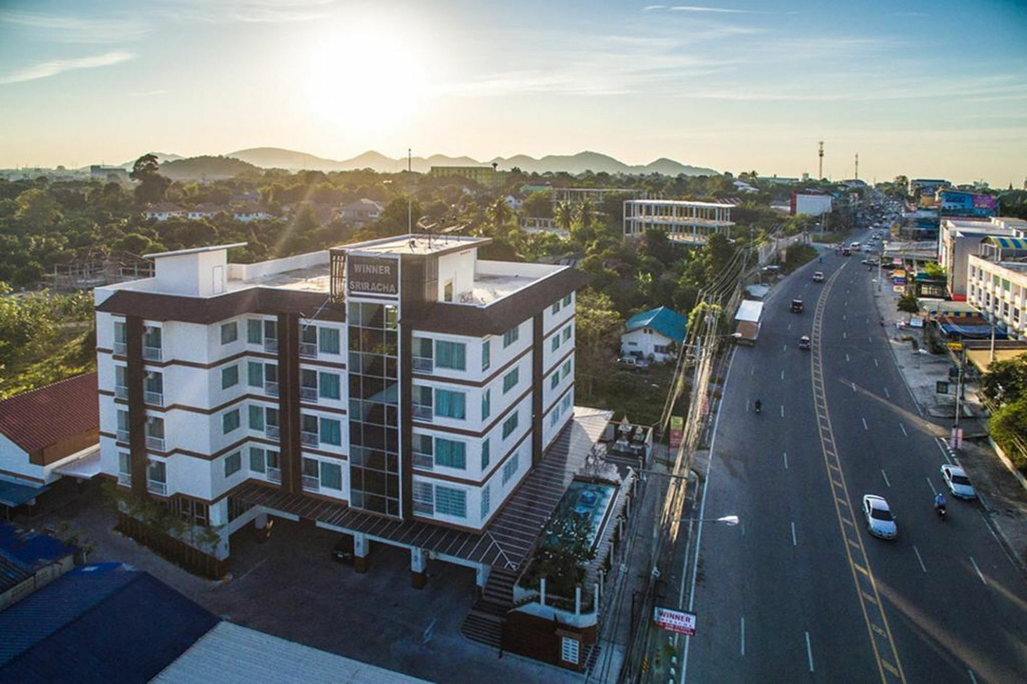 Winner Sriracha Serviced Apartment Si Racha Dış mekan fotoğraf