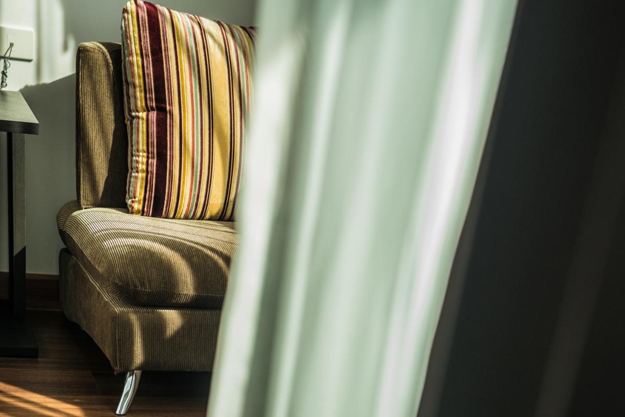 Winner Sriracha Serviced Apartment Si Racha Dış mekan fotoğraf