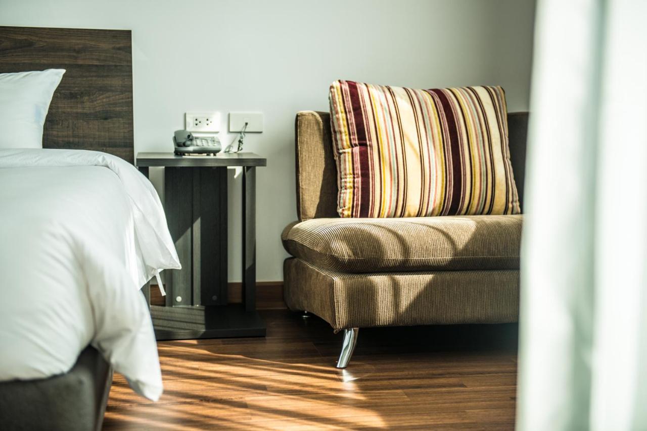 Winner Sriracha Serviced Apartment Si Racha Dış mekan fotoğraf